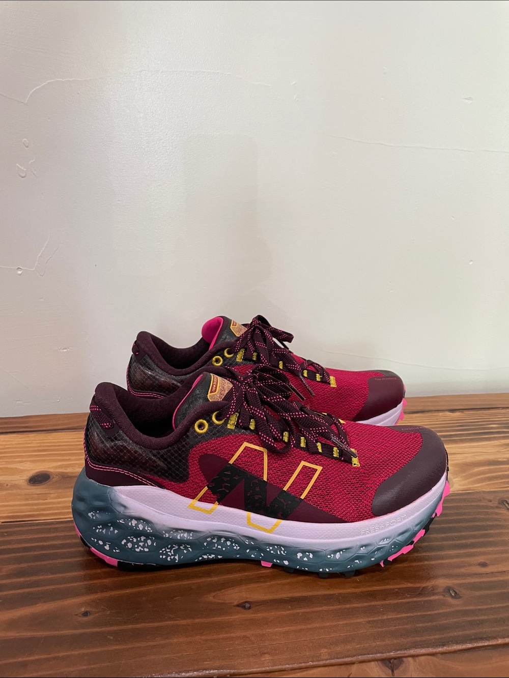 New Balance Wmns Fresh Foam X More Trail v2 Garnet Size 7.5 New! - Picture 8 of 16